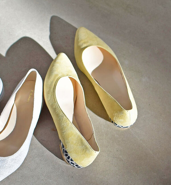 AU BANNISTER「【累計1万足突破！】ボロネーゼ カッター フラットパンプス」|パンプス|イエロー