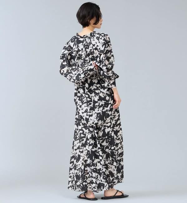 Liesse「強撚割繊フラワープリントギャザーロングスカート」|スカート|