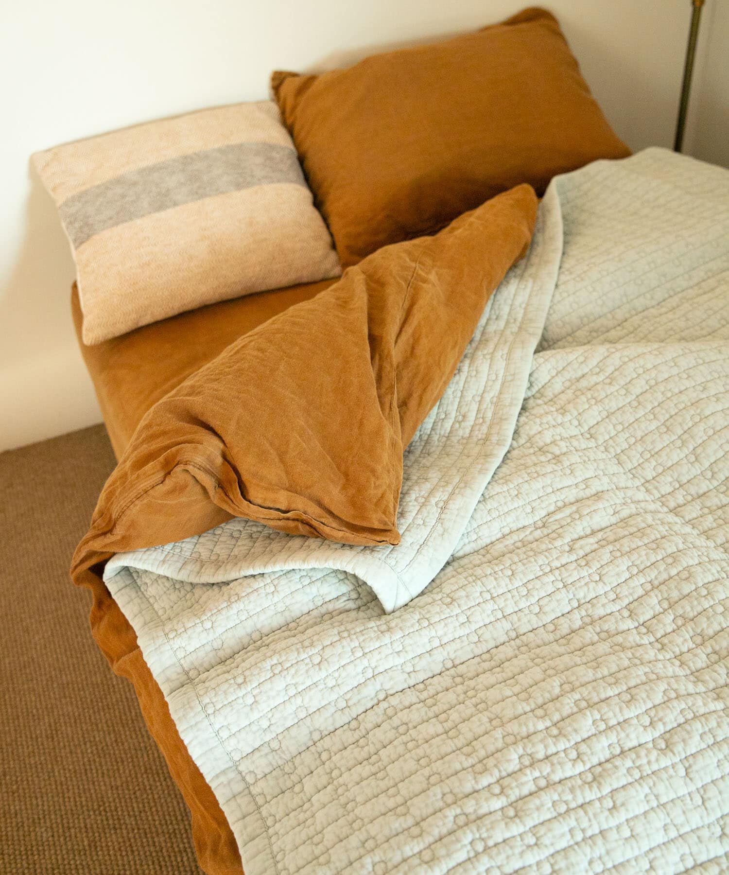 URBAN RESEARCH DOORS「DOORS LIVING PRODUCTS　コットンマット ドット 130&times;190」|クッション・クッションカバー|