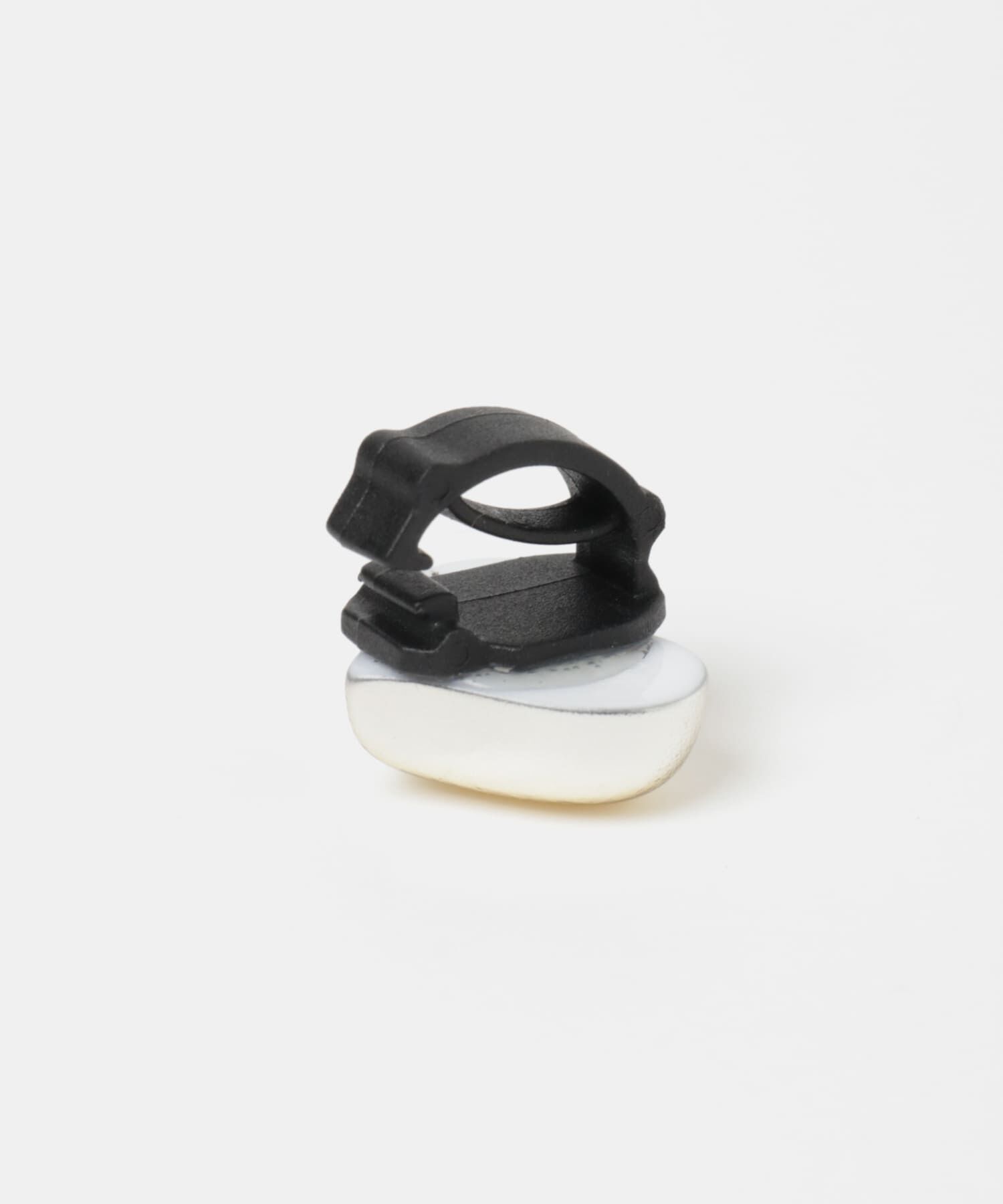 SMELLY「リボンハートアシメスニーカーチャーム」|シューケア|