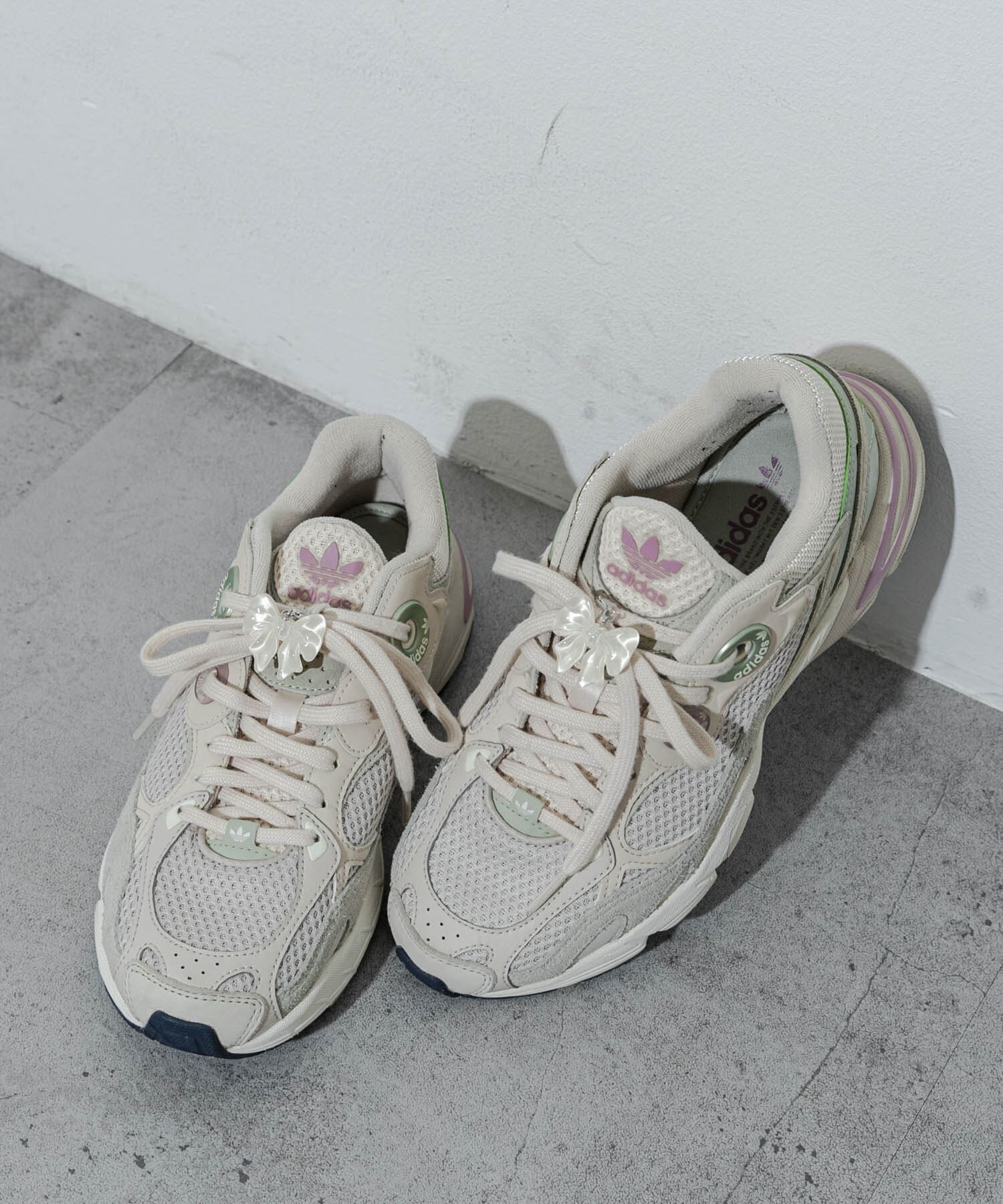 SMELLY「ジュシリボンスニーカーチャーム」|シューケア|