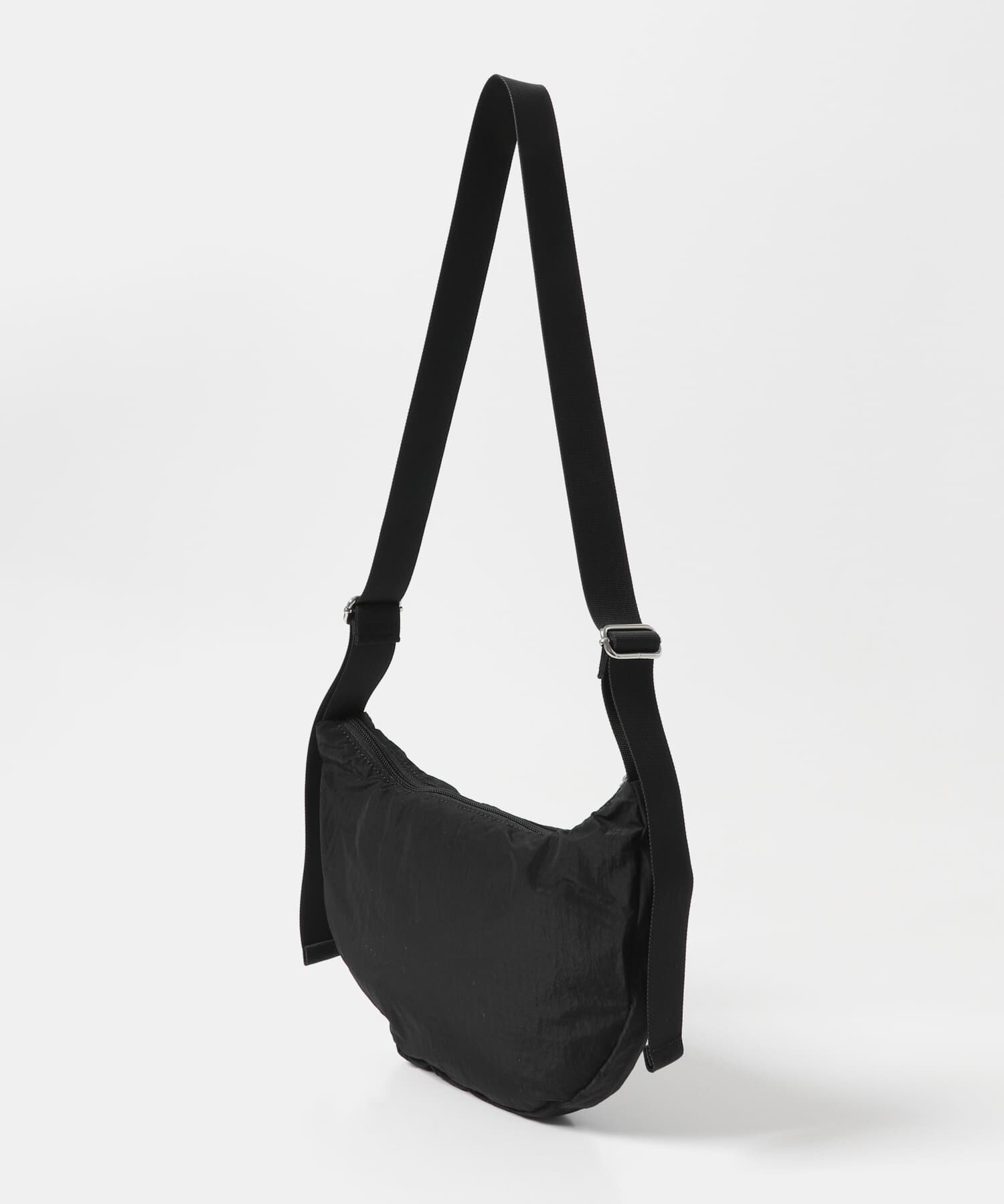 SMELLY「ハーフムーンナイロンショルダー」|ショルダー・メッセンジャー|