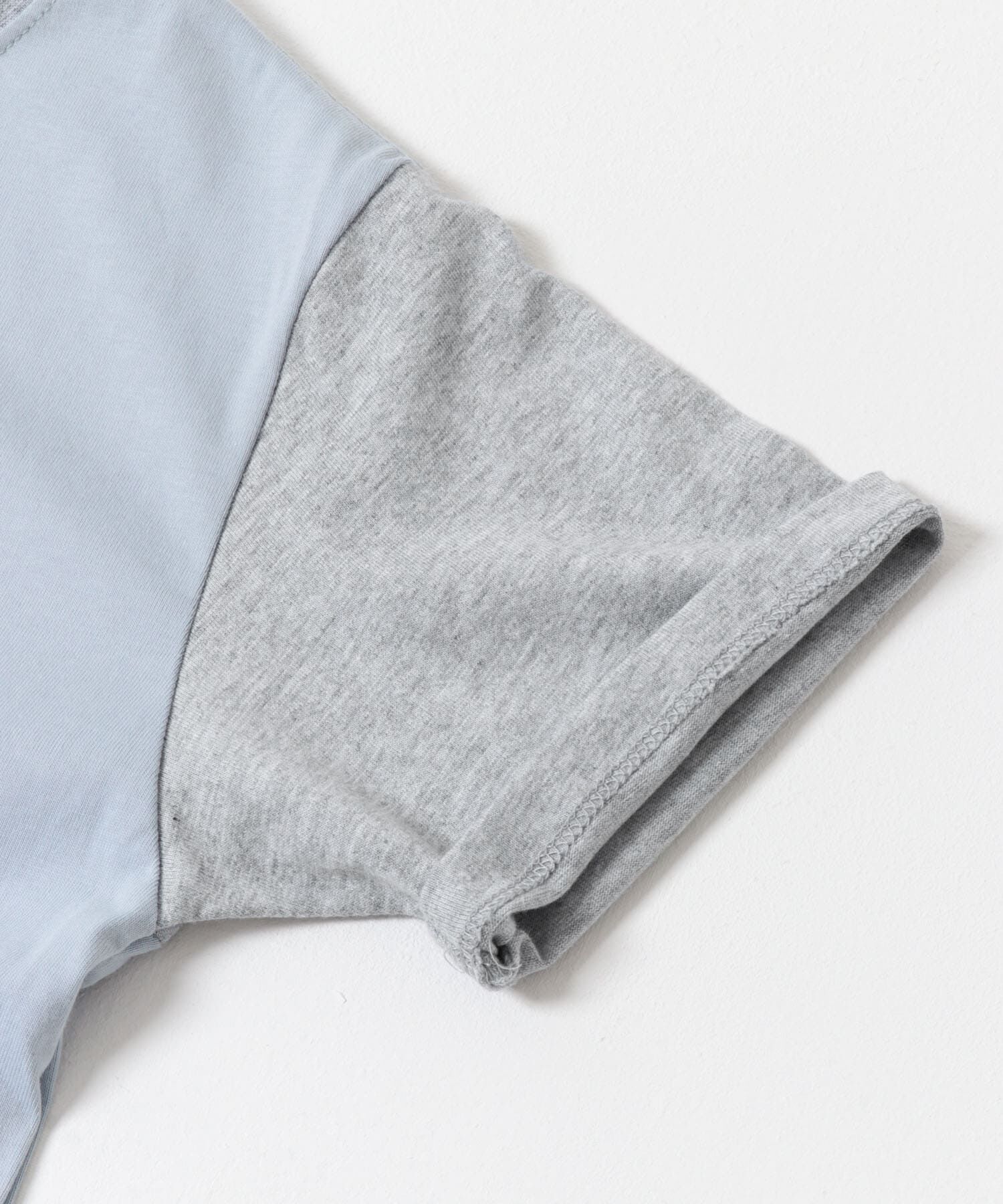 URBAN RESEARCH DOORS「『WEB/一部店舗限定サイズ』配色ロゴTシャツ(KIDS)」|その他|