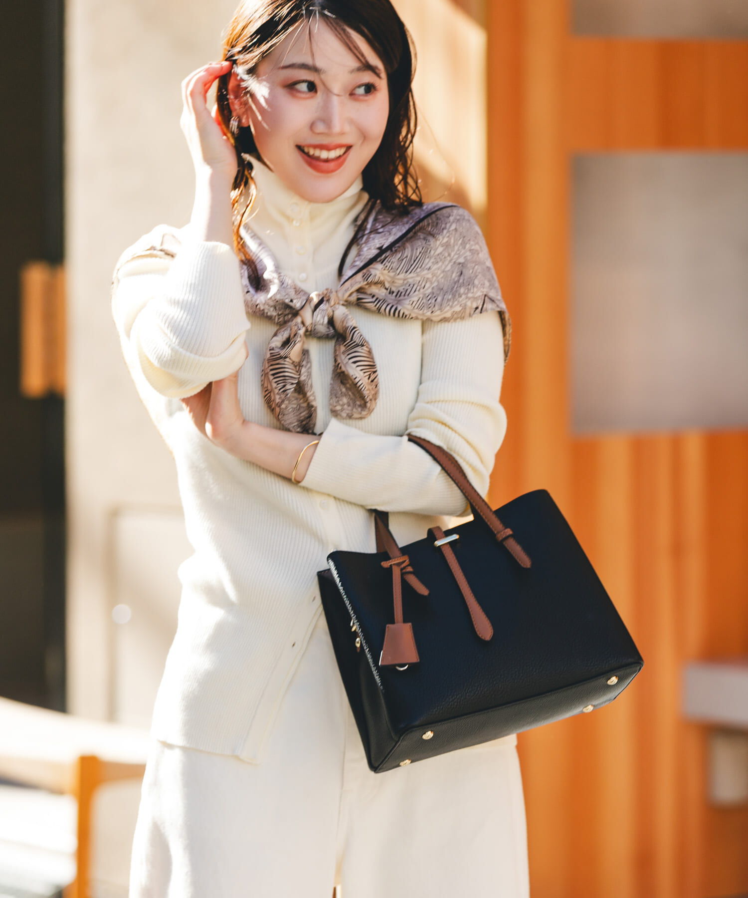 RODE SKO「チャーム付ミドルバッグ『Msize』」|トートバッグ|