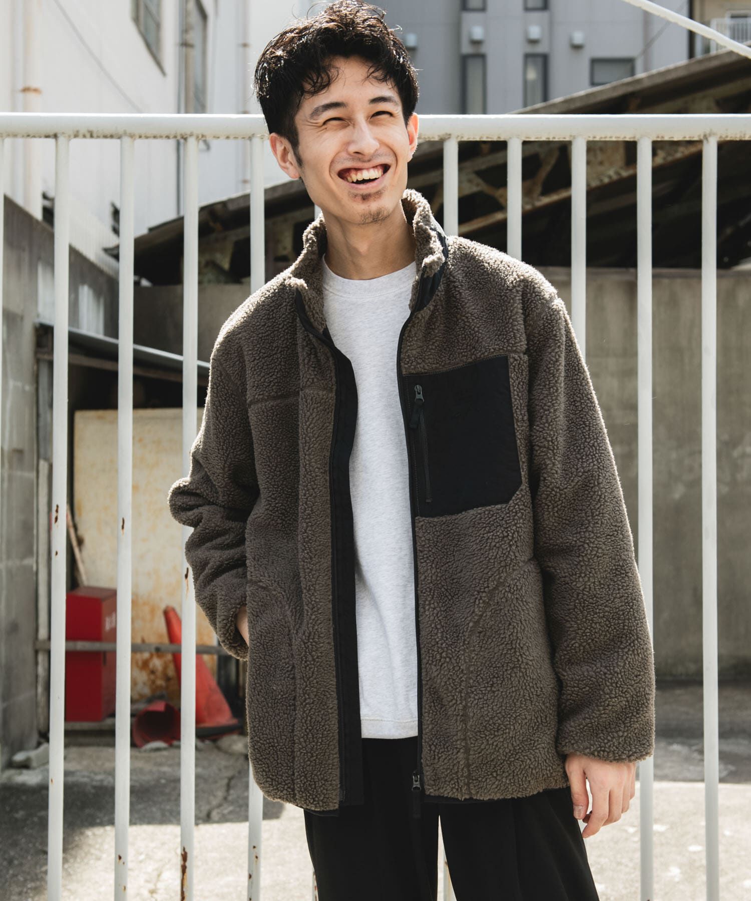 URBAN RESEARCH DOORS「URD防風ボアジップブルゾン」|ブルゾン・スタジャン|