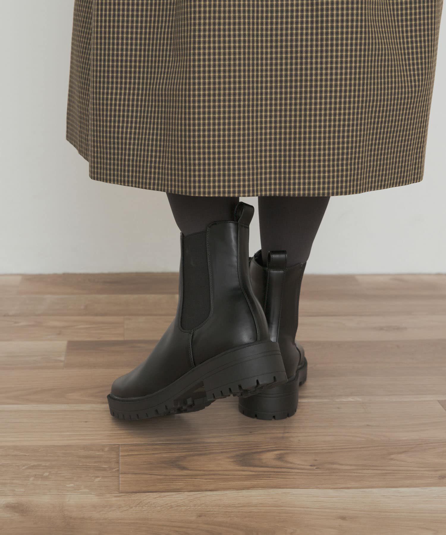 URBAN RESEARCH DOORS「『晴雨兼用』トラックソールブーツ」|ショートブーツ|