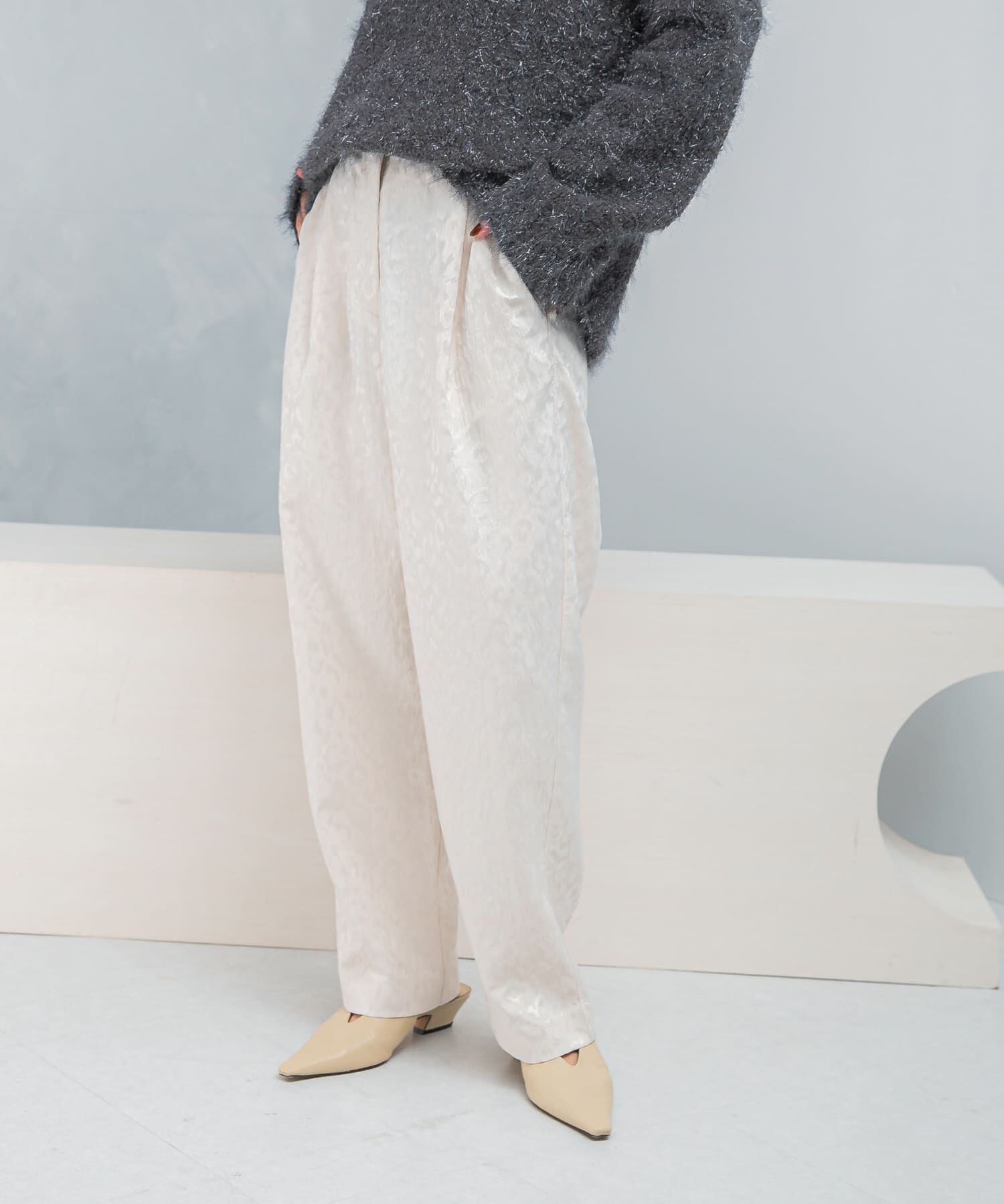 URBAN RESEARCH ROSSO「ジャガードタックパンツ」|その他|ホワイト