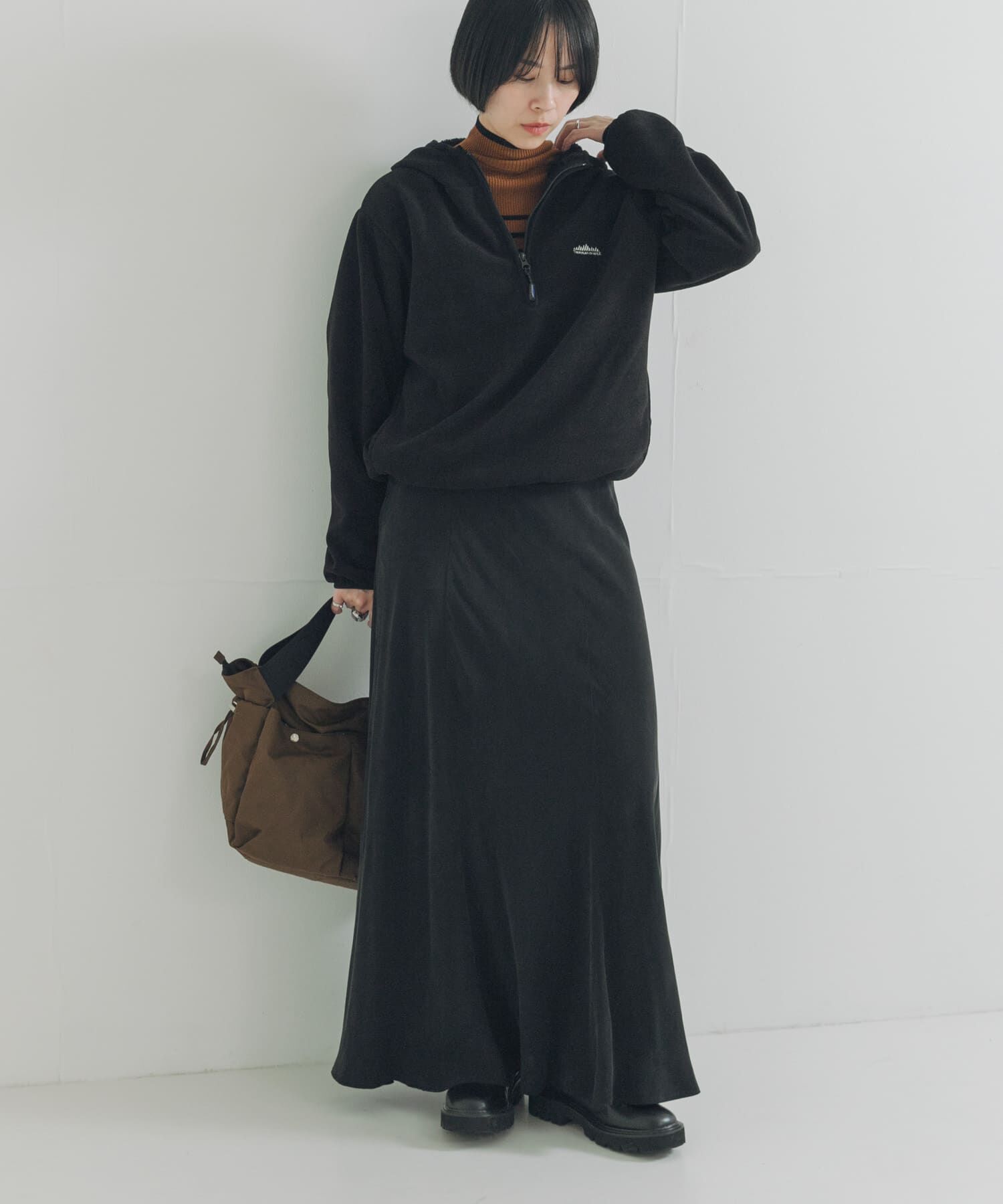 URBAN RESEARCH「『別注』THOUSAND MILE&times;URBAN RESEARCH　KNIT FREECE HF-ZIP HOODIE」|パーカー|