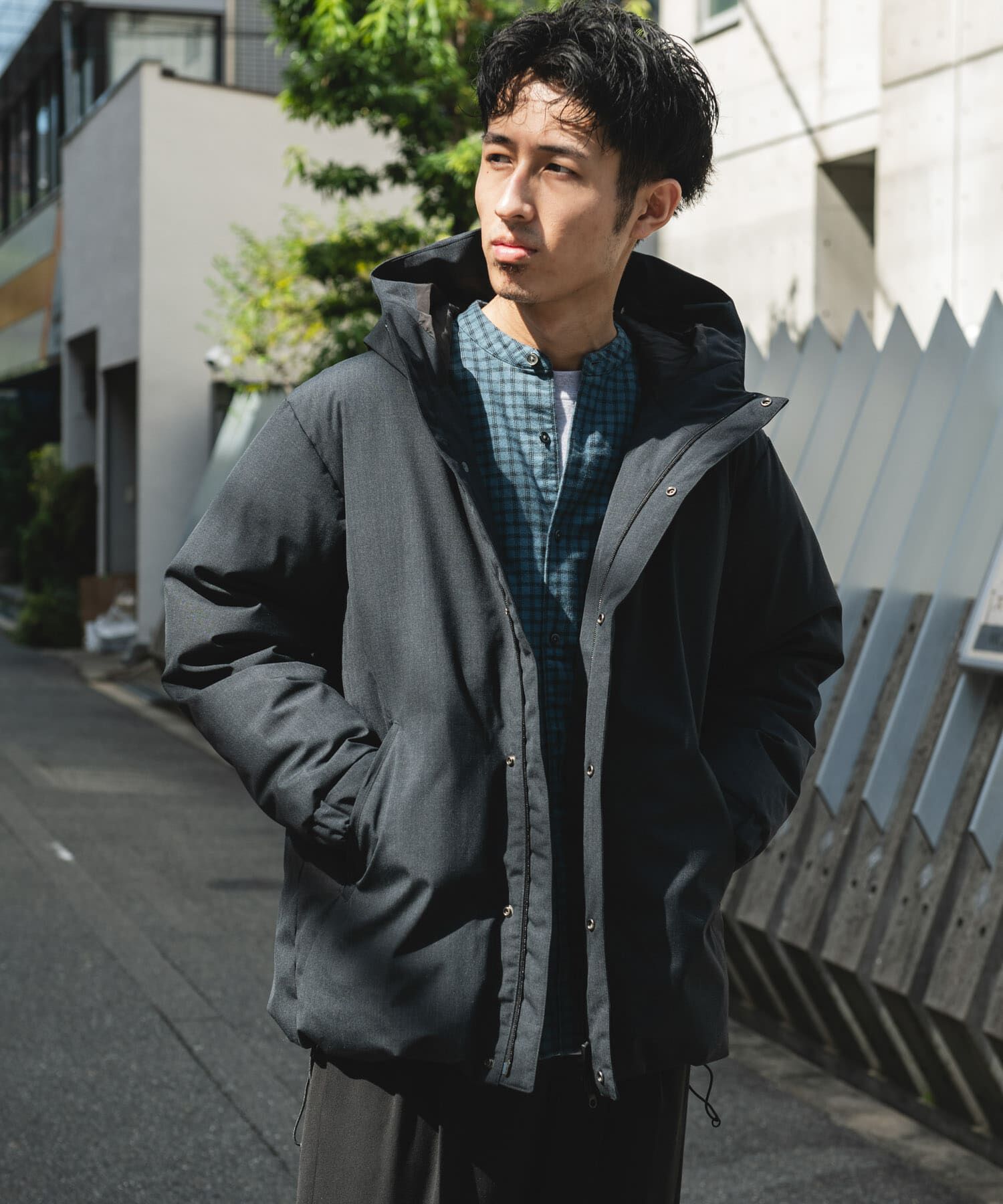 URBAN RESEARCH DOORS「ウールブレンドラミネートダウンパーカー」|ダウン|