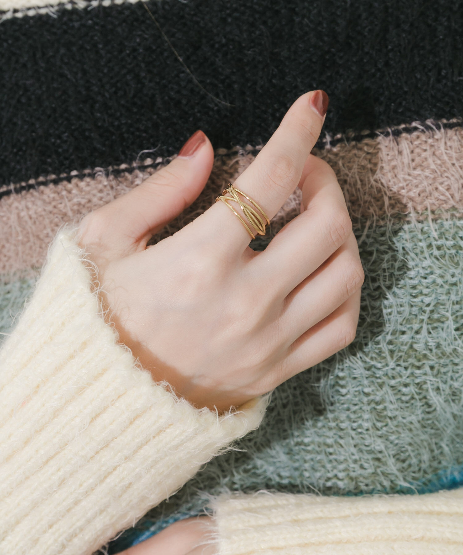 SMELLY「ステンレスニュアンスウェーブラインリング」|リング|