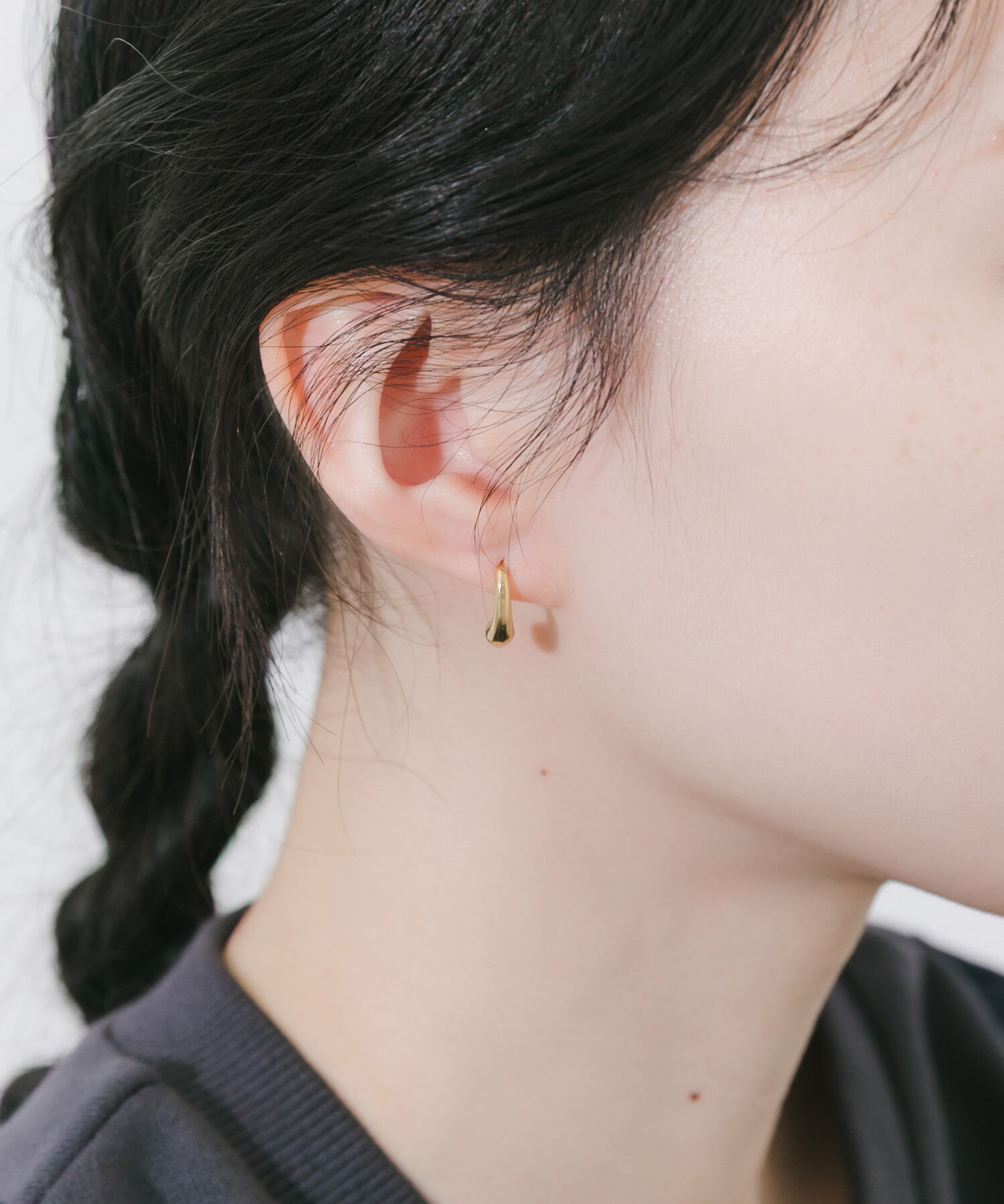 SMELLY「ステンレスドロップピアス」|ピアス|