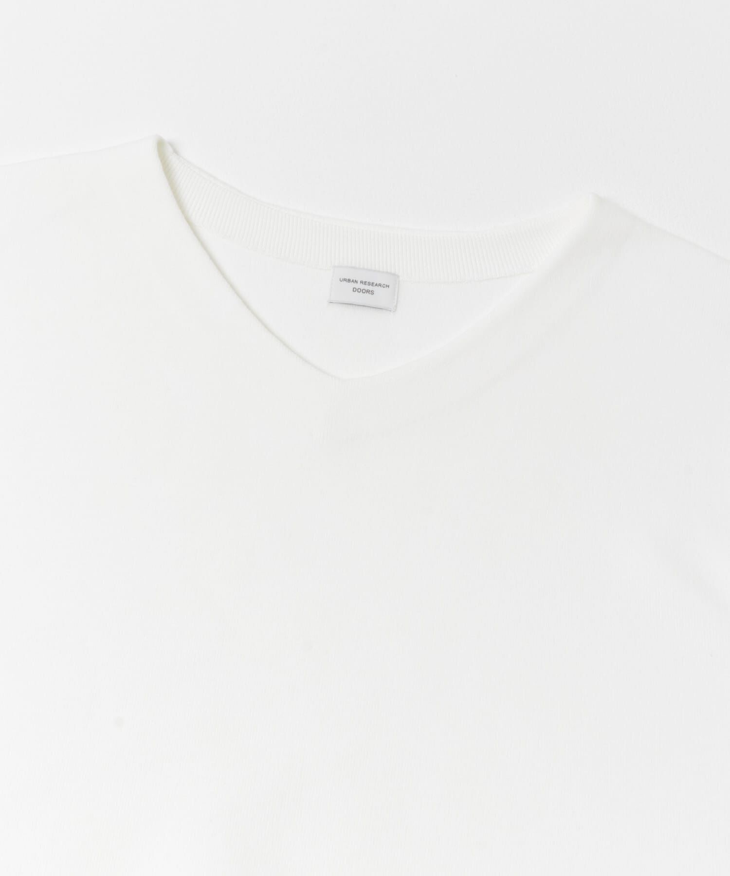 URBAN RESEARCH DOORS「『仁村紗和さん着用』『UR TECH Renew Knit』Vネックプルオーバー」|ニット・セーター|