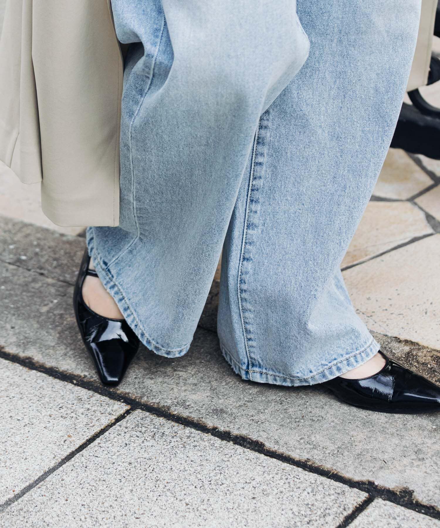 URBAN RESEARCH「ポインテッドバックストラップシューズ」|パンプス|