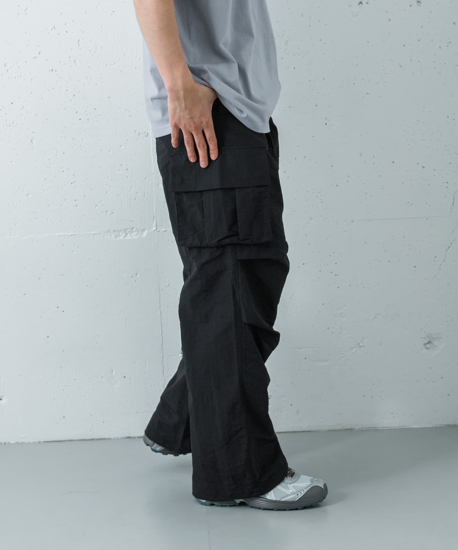 URBAN RESEARCH「URBAN RESEARCH iD　TASLAN NYLON OVER PANTS」|その他|