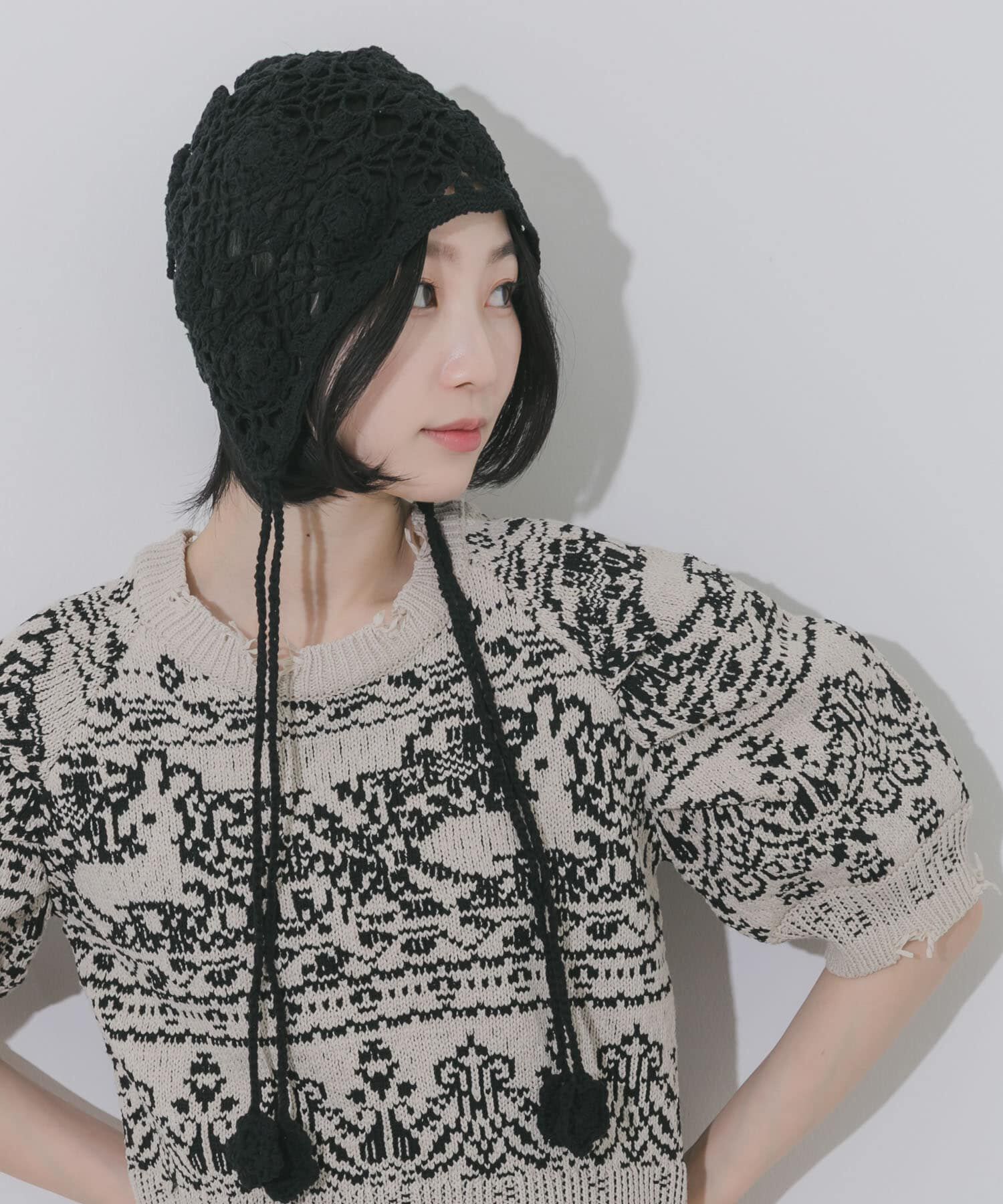 SMELLY「フラワーデザインボンネット」|ニット帽|ブラック