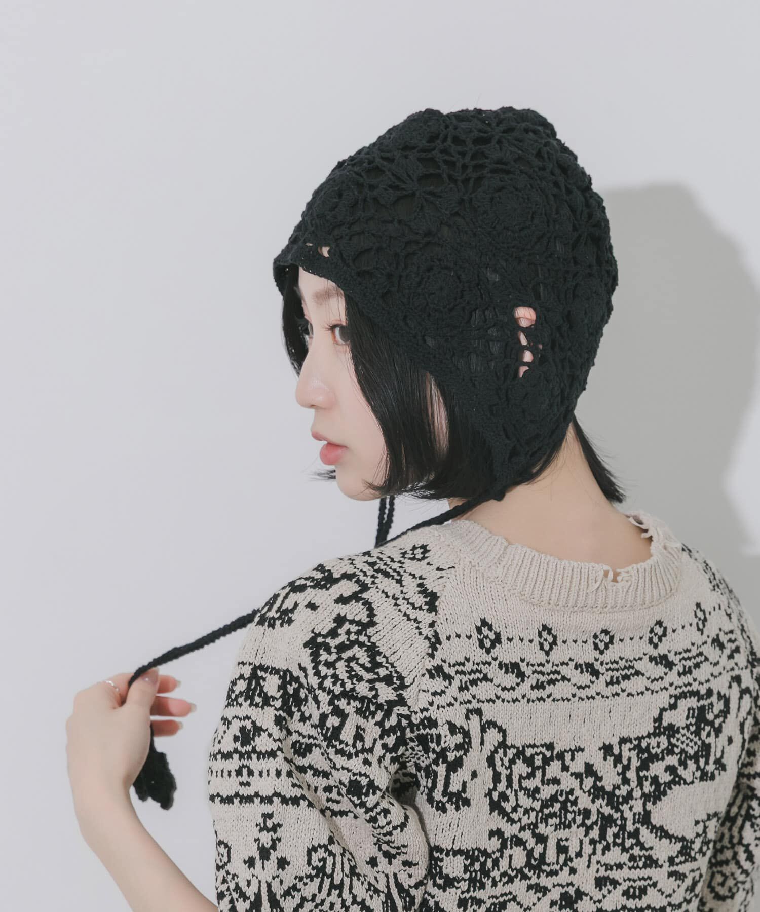 SMELLY「フラワーデザインボンネット」|ニット帽|