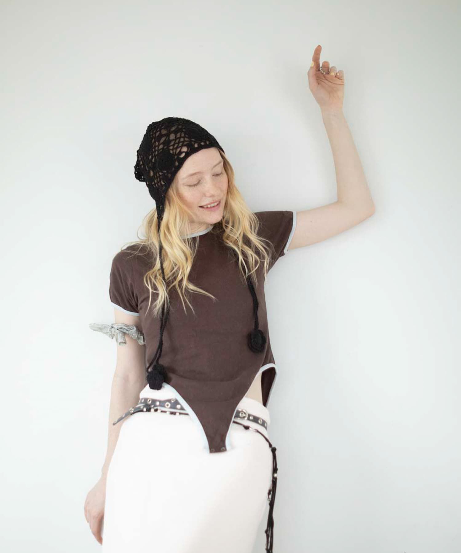 SMELLY「フラワーデザインボンネット」|ニット帽|