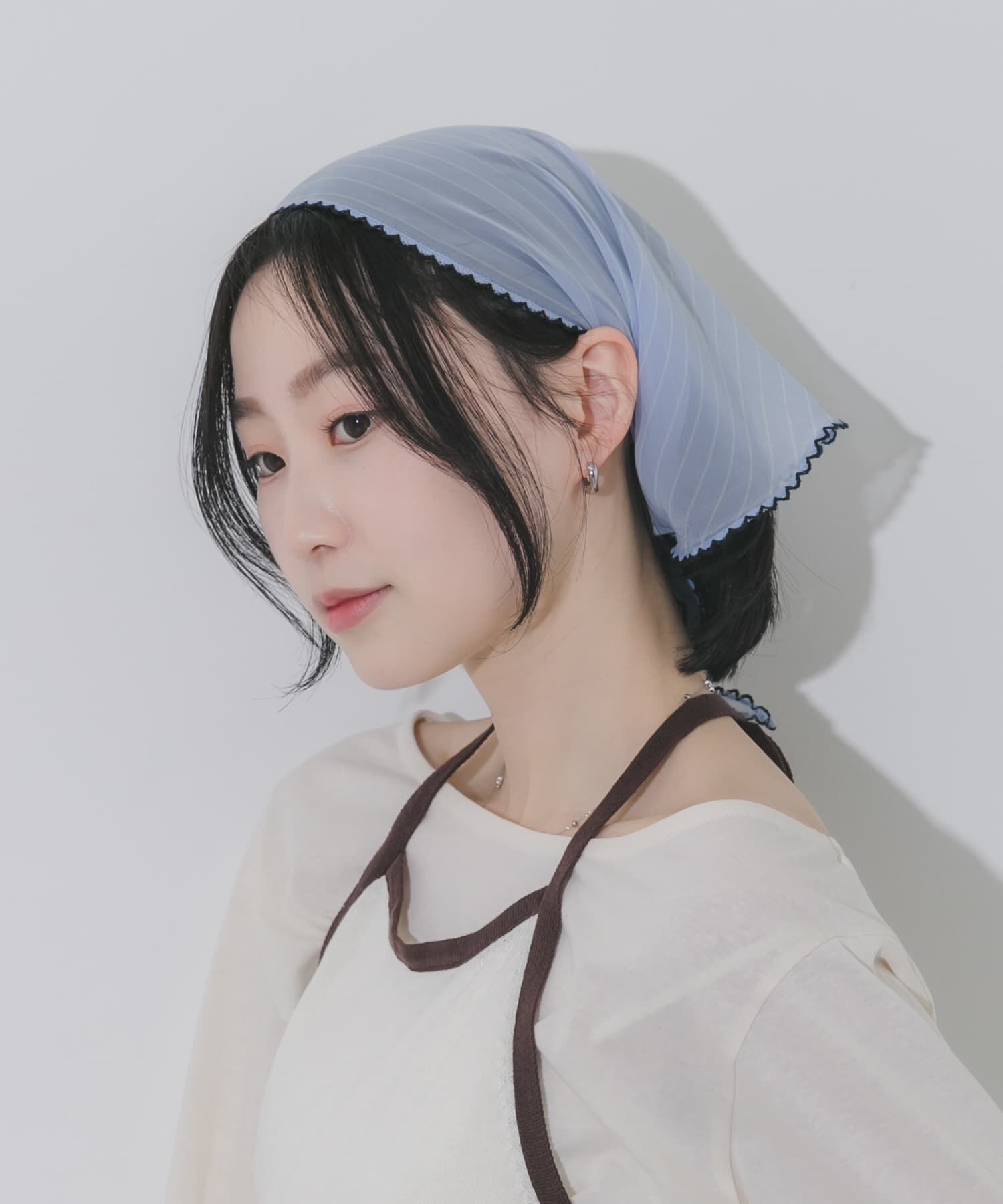 SMELLY「ストライプサンカクスカーフ」|バンダナ・スカーフ|ライトブルー