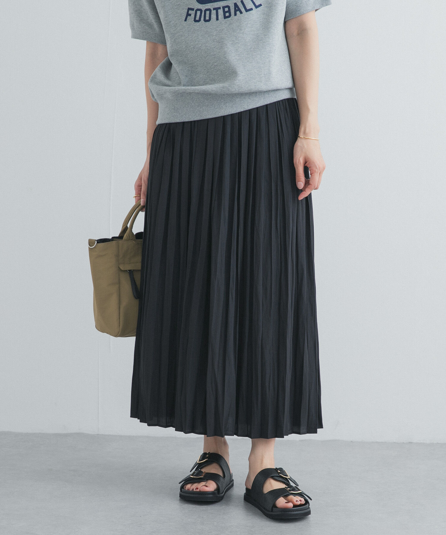 URBAN RESEARCH DOORS「ランダムプリーツスカート」|スカート|ブラック