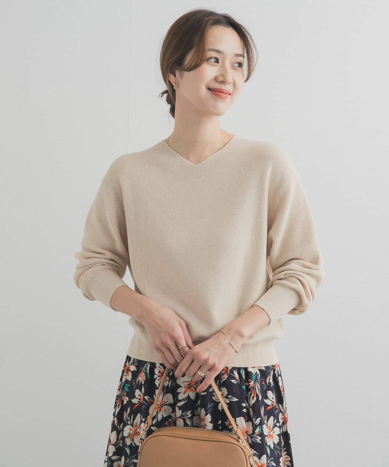 URBAN RESEARCH DOORS「コットン畦Vネックニット」|ニット・セーター|