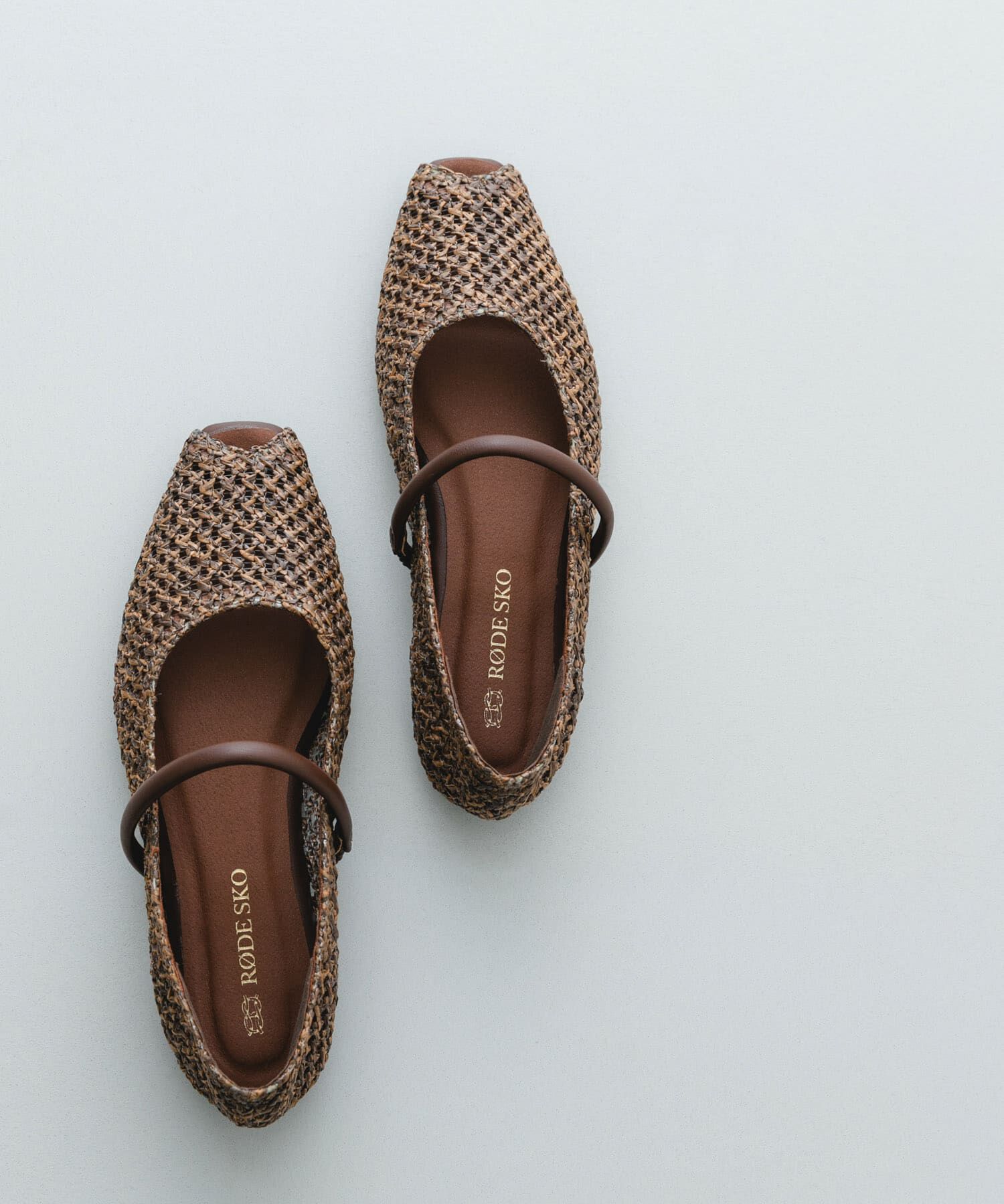 RODE SKO「ピープトゥベルトメッシュフラット」|その他|ブラウン