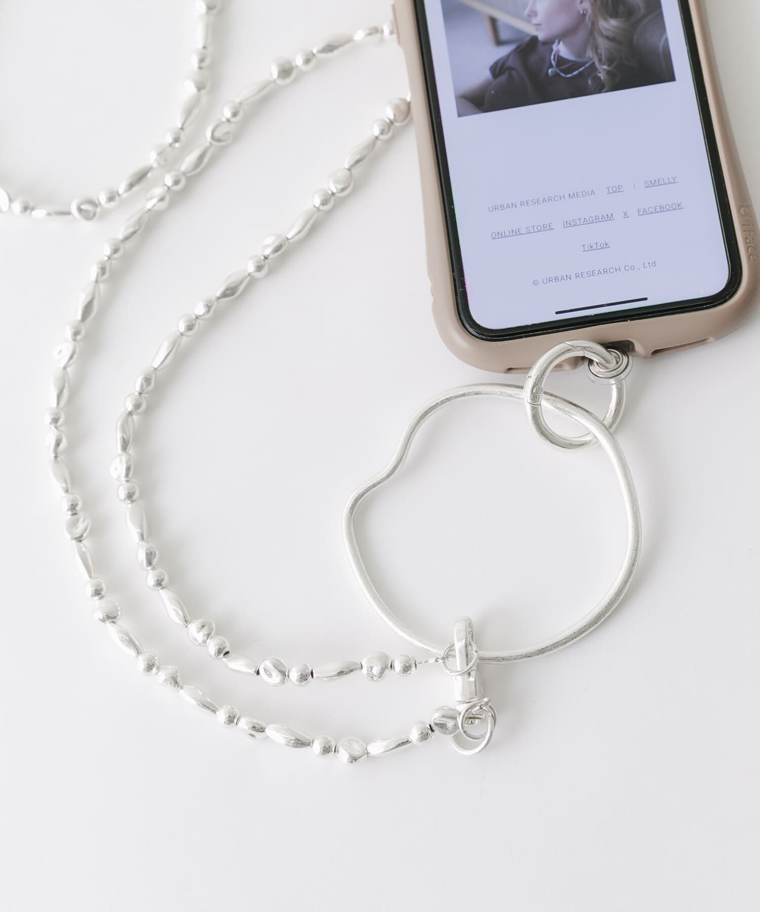 SMELLY「ニュアンスメタルマルチショルダー」|モバイルケース|