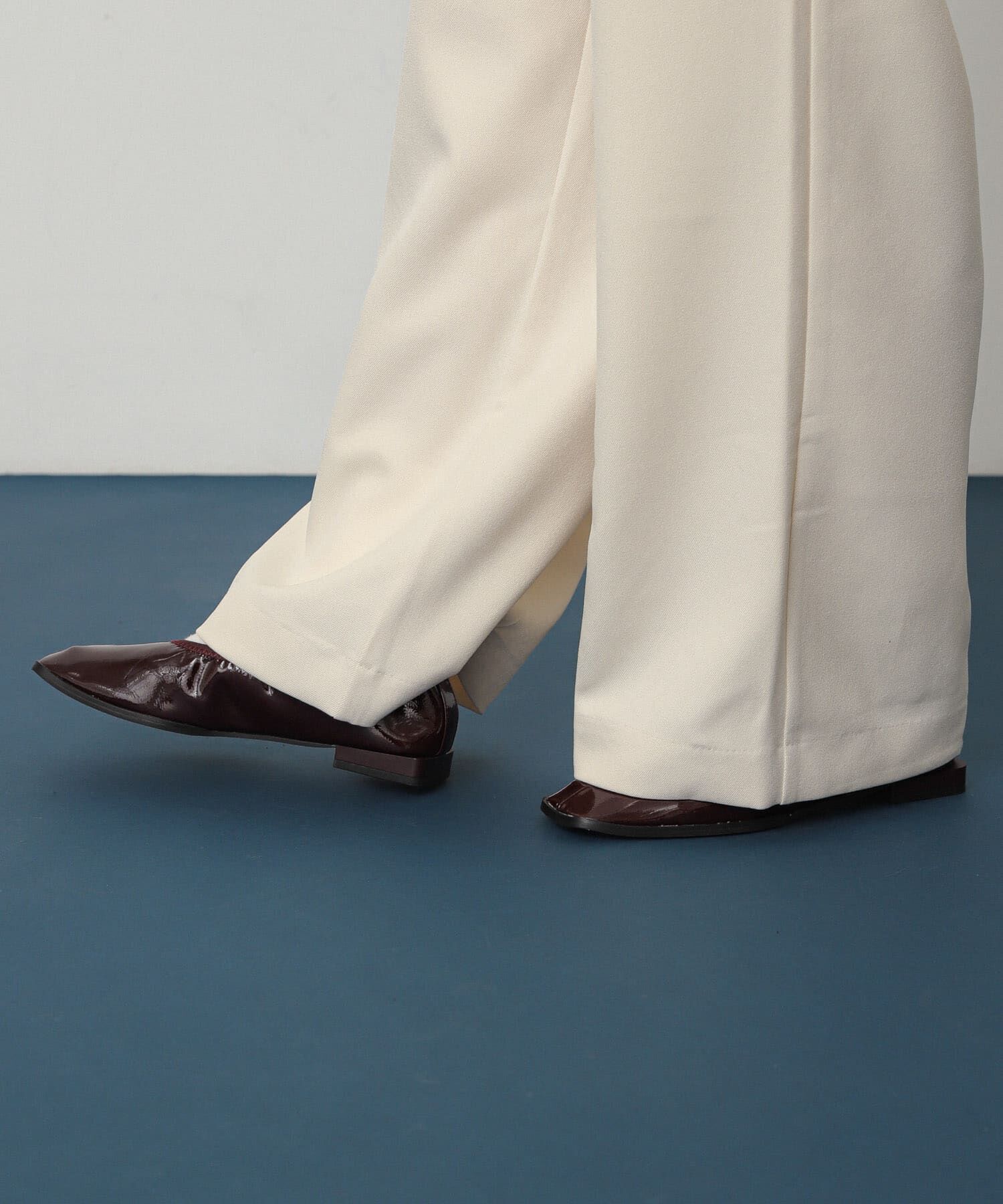 SENSE OF PLACE by URBAN RESEARCH「スクエアトゥフラットシューズ」|バレエシューズ|