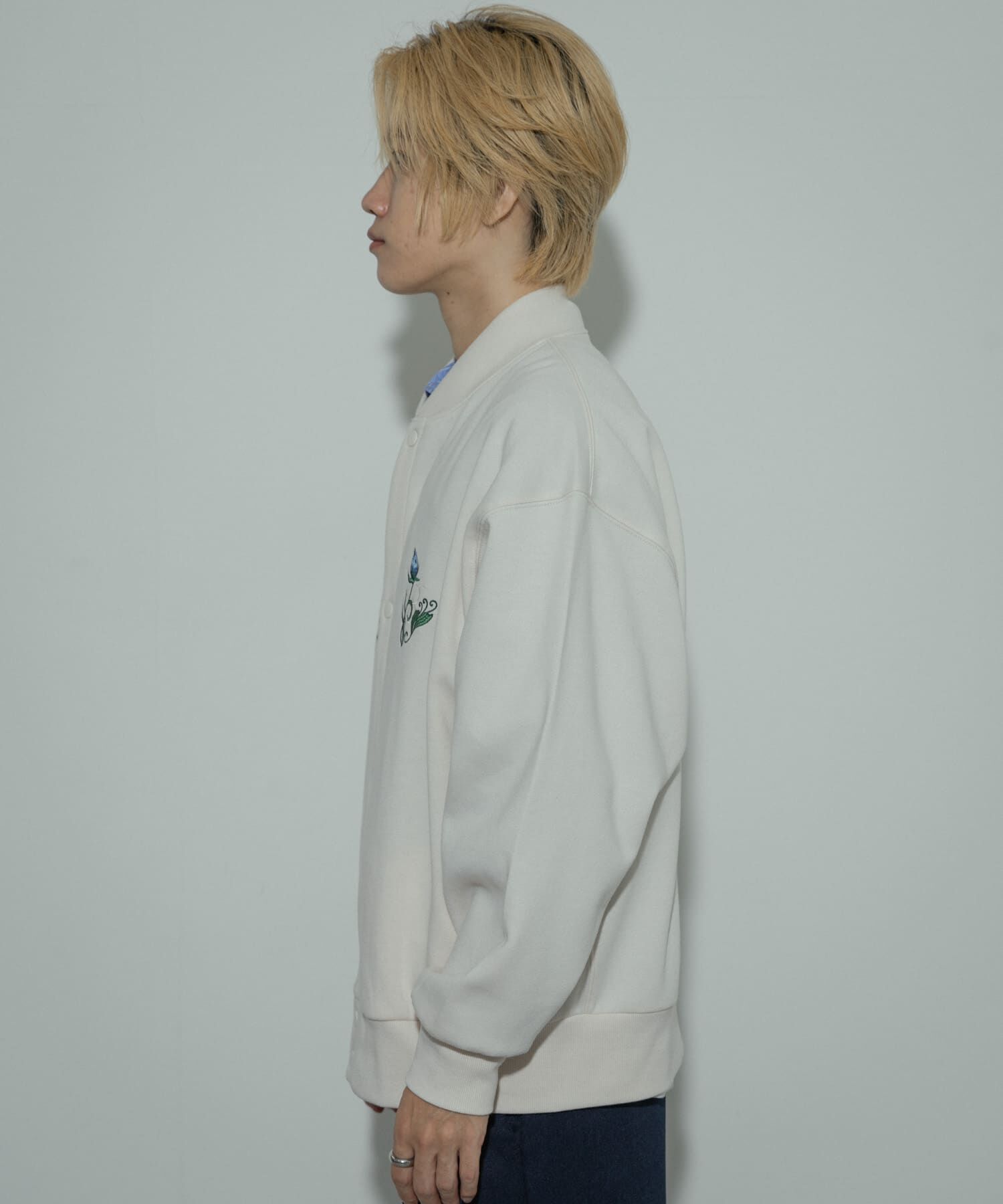 SENSE OF PLACE by URBAN RESEARCH「シシュウスウェットブルゾン」|ブルゾン・スタジャン|