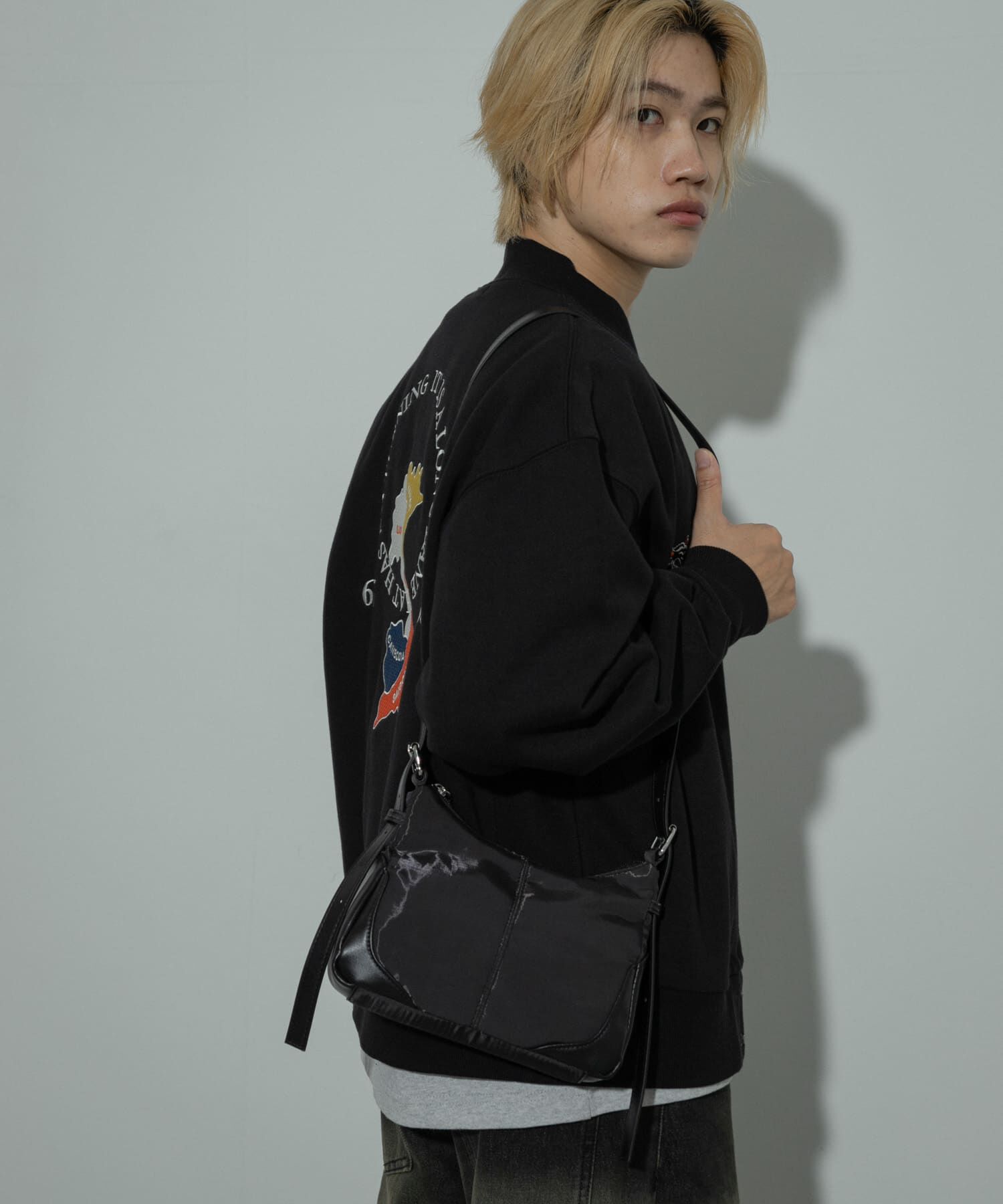 SENSE OF PLACE by URBAN RESEARCH「シシュウスウェットブルゾン」|ブルゾン・スタジャン|