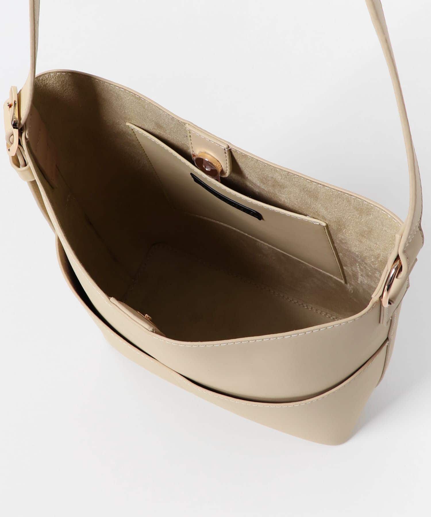 SENSE OF PLACE by URBAN RESEARCH「『防汚』アウトポケットショルダーバッグ」|ショルダー・メッセンジャー|