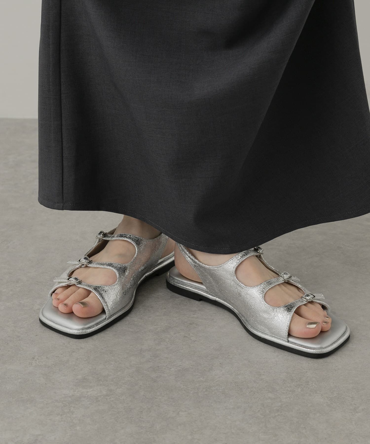 SENSE OF PLACE by URBAN RESEARCH「スクエアトゥベルトサンダル」|サンダル|シルバー