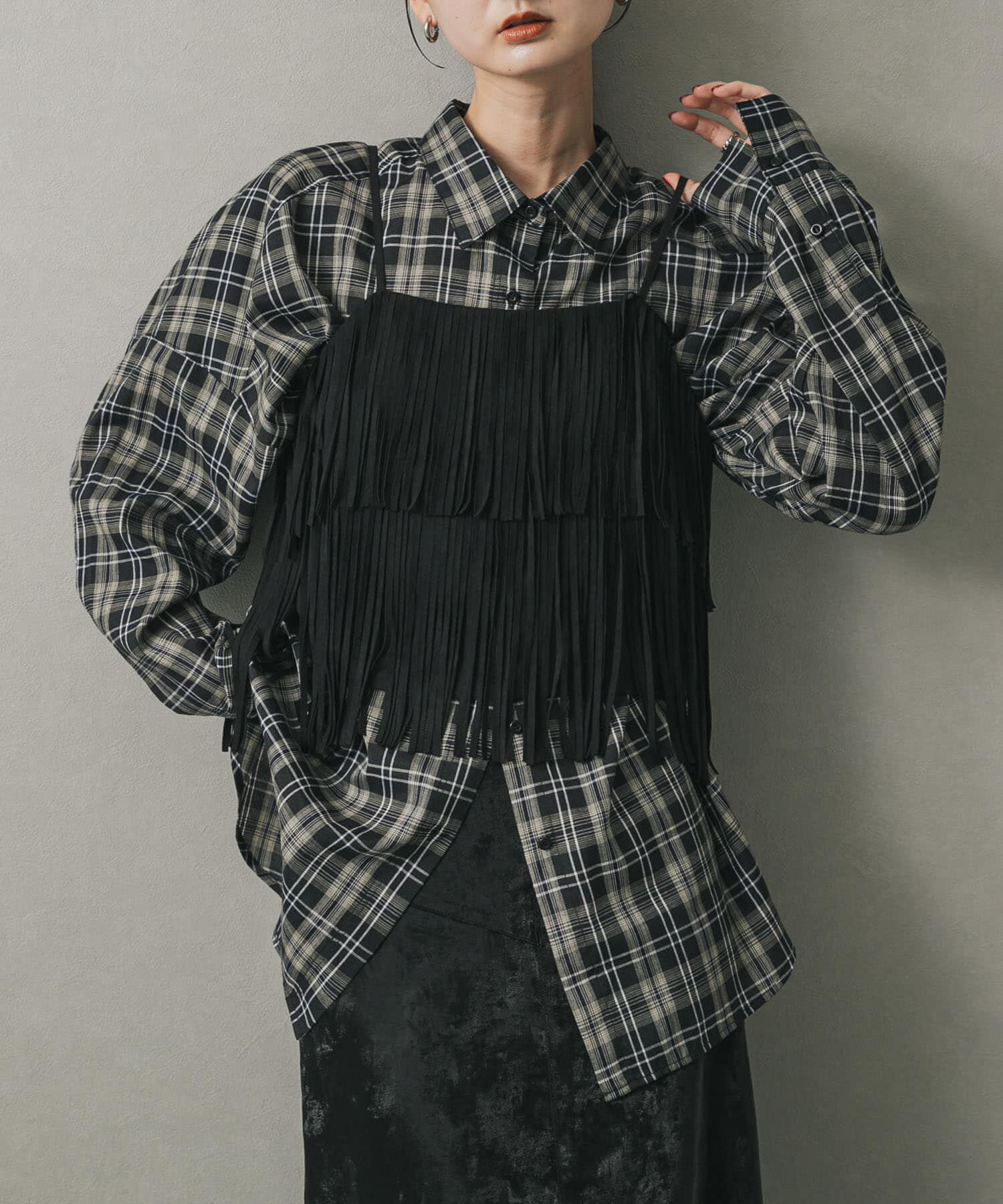 SENSE OF PLACE by URBAN RESEARCH「FSフリンジキャミトップ」|キャミソール|ブラック