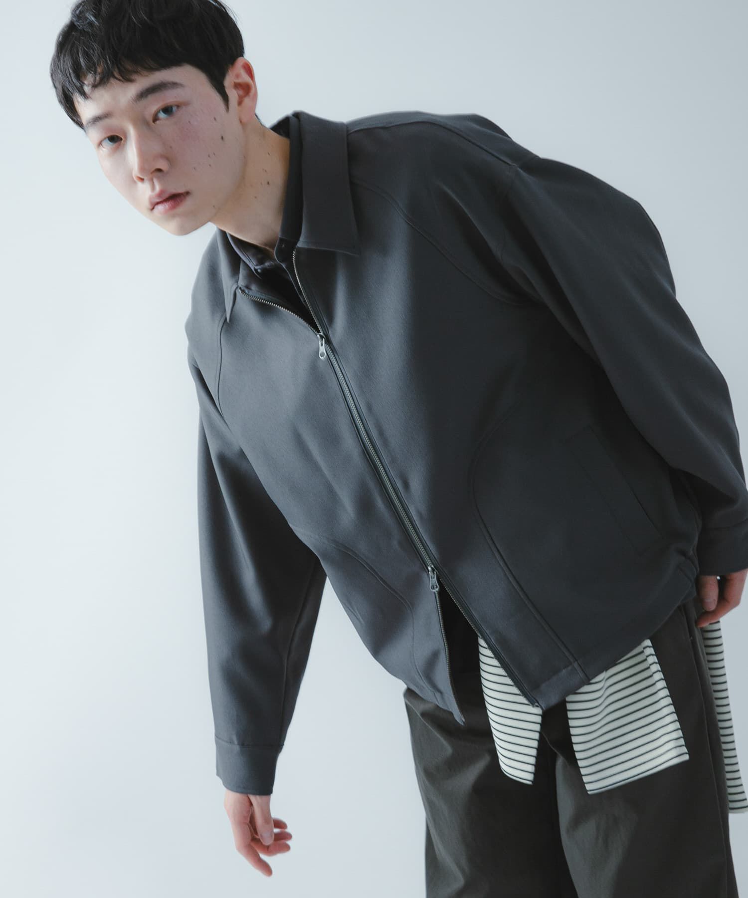 SENSE OF PLACE by URBAN RESEARCH「『撥水/防花粉』SKINProofジップブルゾン」|ブルゾン・スタジャン|ブルー