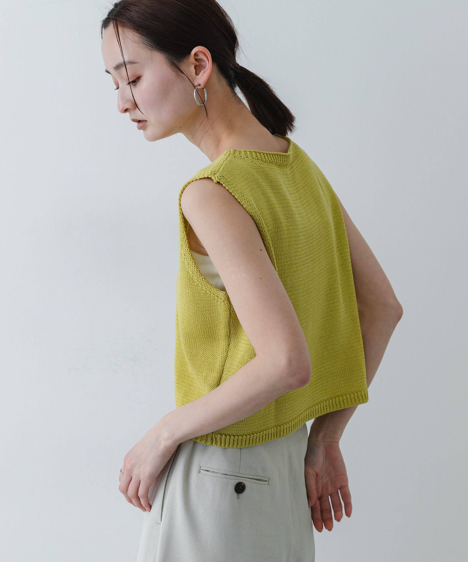 SENSE OF PLACE by URBAN RESEARCH「『洗濯可』リネンタッチクロップドセーター」|ニット・セーター|イエロー