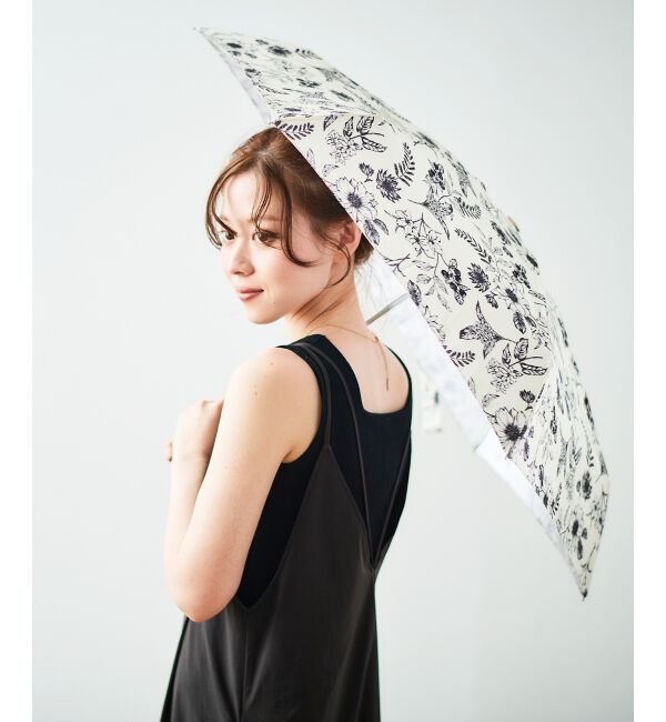 le.coeur blanc「プラントフラワー柄折りたたみ傘」|傘|ｱｲﾎﾞﾘｰ柄