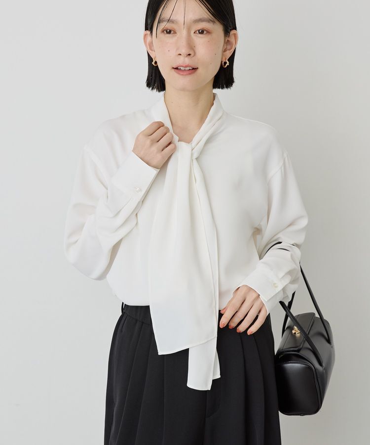 AMERICAN HOLIC「【イージーケア】ナロータイブラウス」|シャツ・ブラウス|Off White
