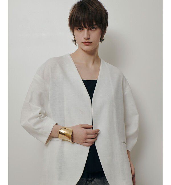 allureville「【ATELIER Line】ハーフスリーブカラーレスジャケット」|ノーカラージャケット|ホワイト