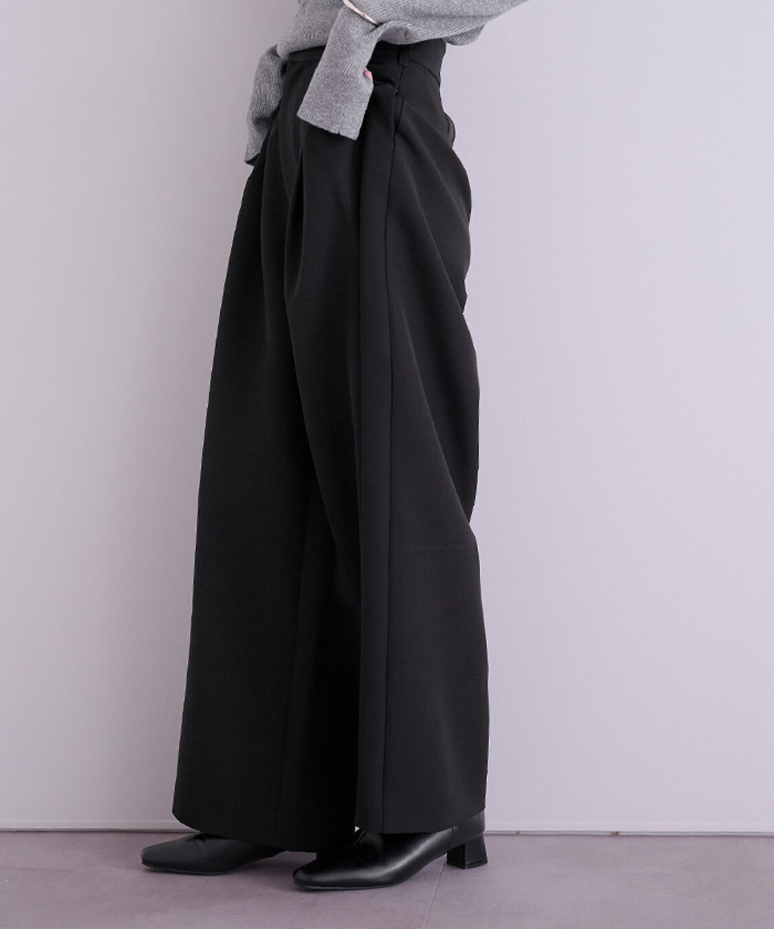 ur's「4.5cmスクエアトゥブーツ」|ショートブーツ|