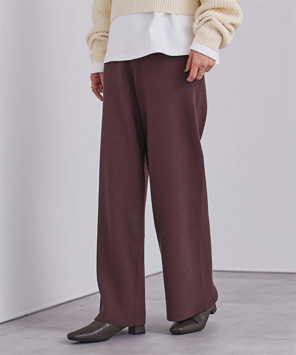 ur's「4.5cmスクエアトゥブーツ」|ショートブーツ|