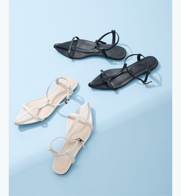 ur's「【神山まりあさん着用】クロスデザインストラップフラットサンダル」|サンダル|ブラック