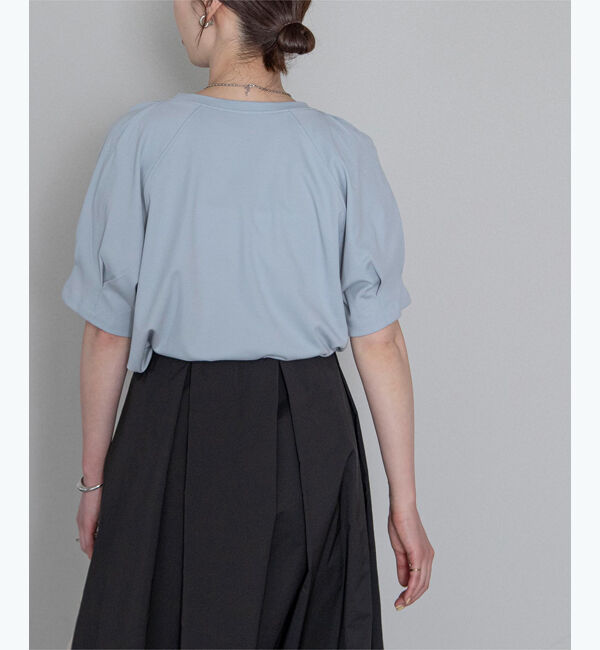 ur's「汗染み防止タックボリュームスリーブTシャツ」|Tシャツ・カットソー|