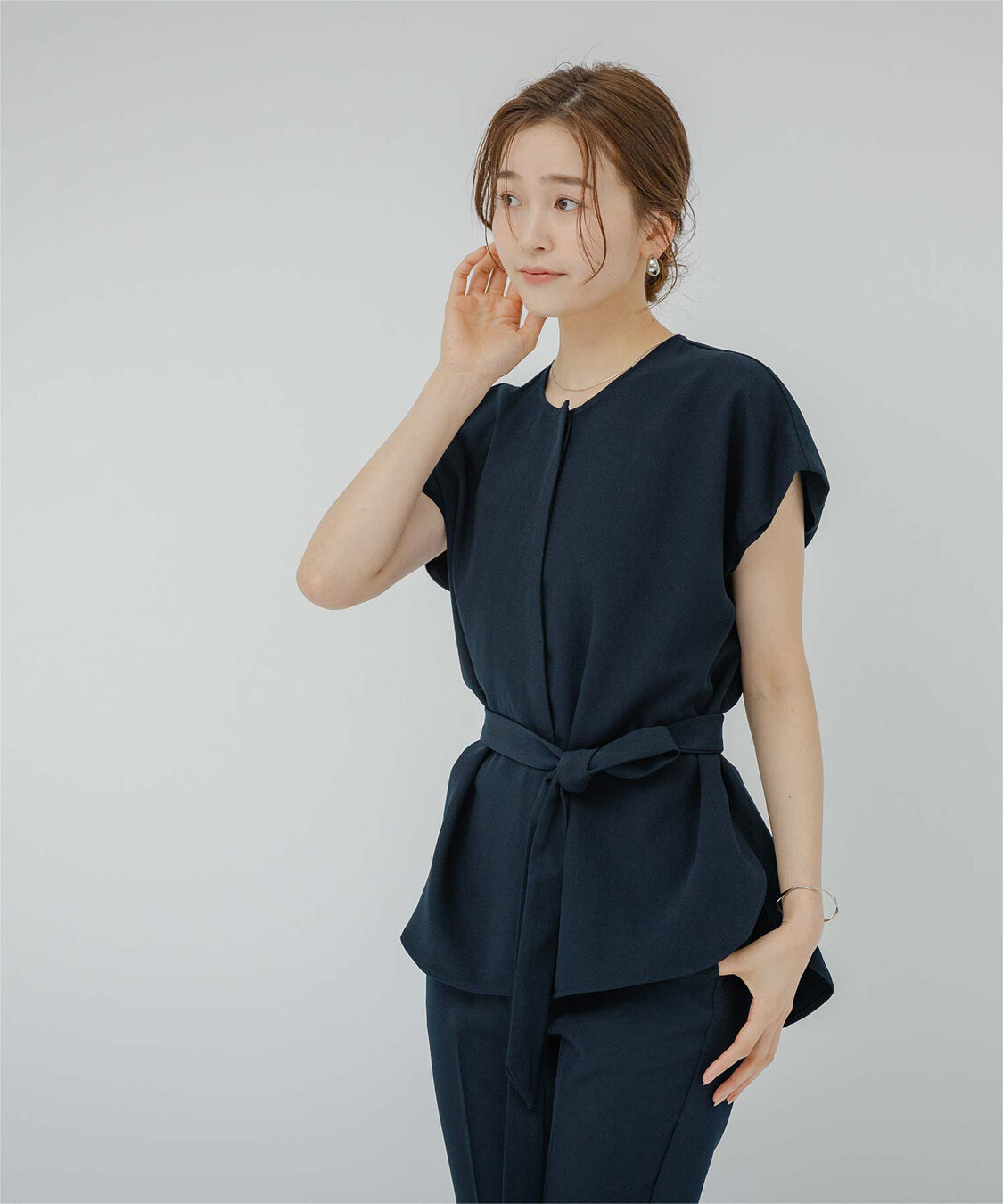 ur's「フレンチスリーブショルダータックノーカラーブラウス」|シャツ・ブラウス|