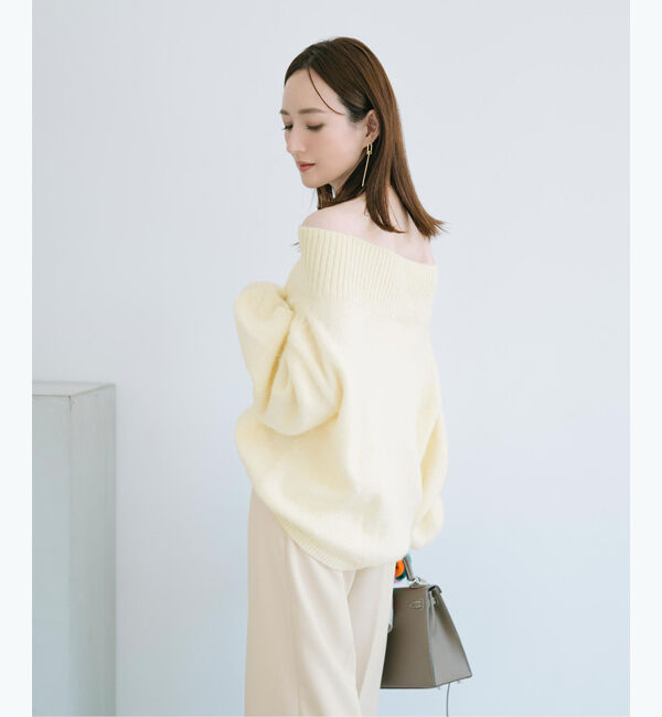 ur's「【星玲奈さんコラボアイテム】ウールブレンドオフショルダーニット」|ニット・セーター|