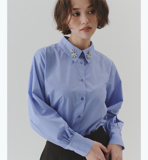 titivate「襟付ビジューシャツ」|シャツ・ブラウス|ブルー/エー
