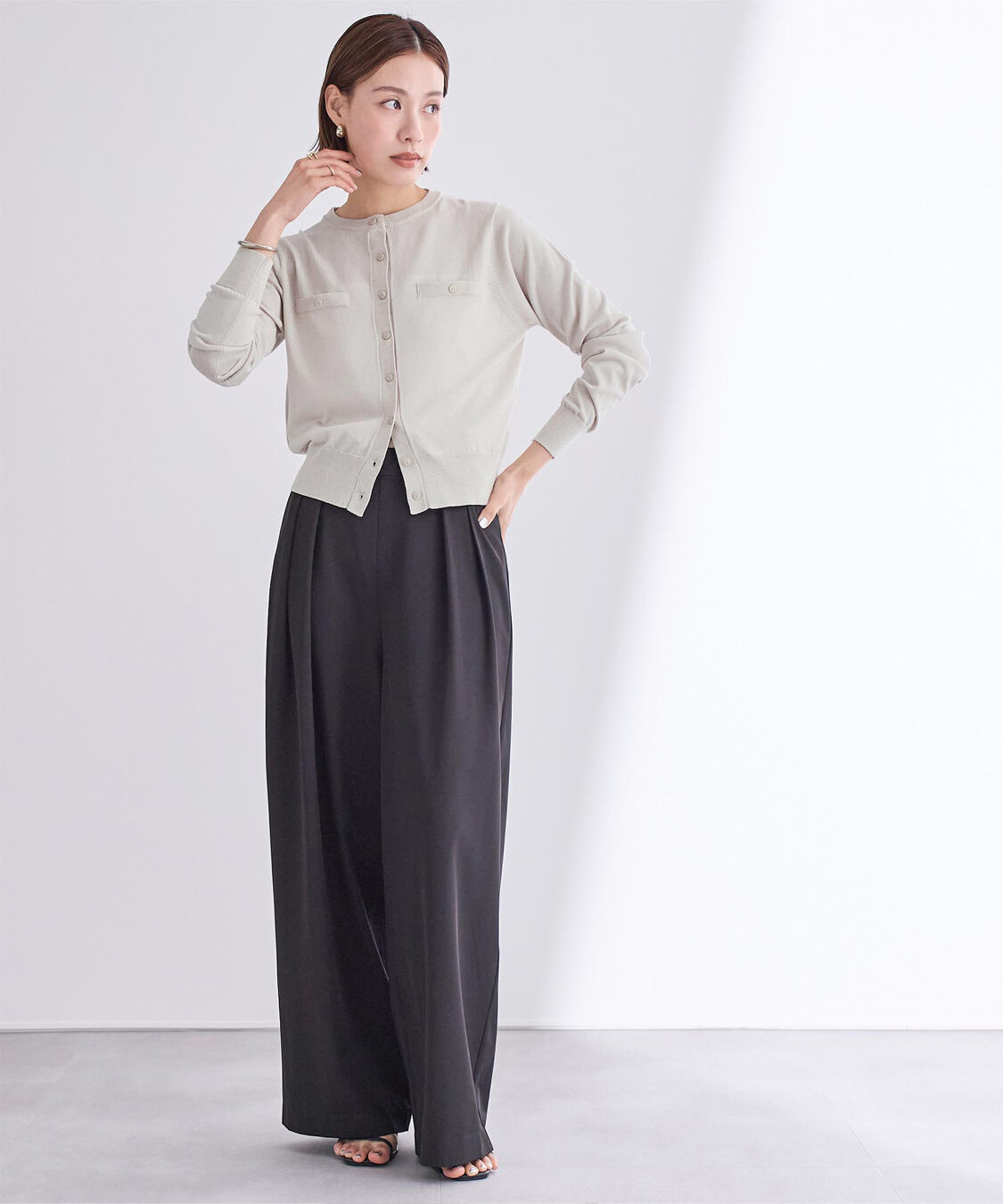 ur's「UVケアコンパクトベーシックニットカーディガン」|ニット・セーター|