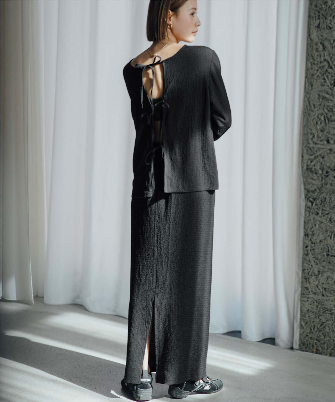 ur's「【黒川翼さんコラボアイテム】前後2wayトップス&times;スカートセットアップ/ラッシュガード」|シャツ・ブラウス|ブラック