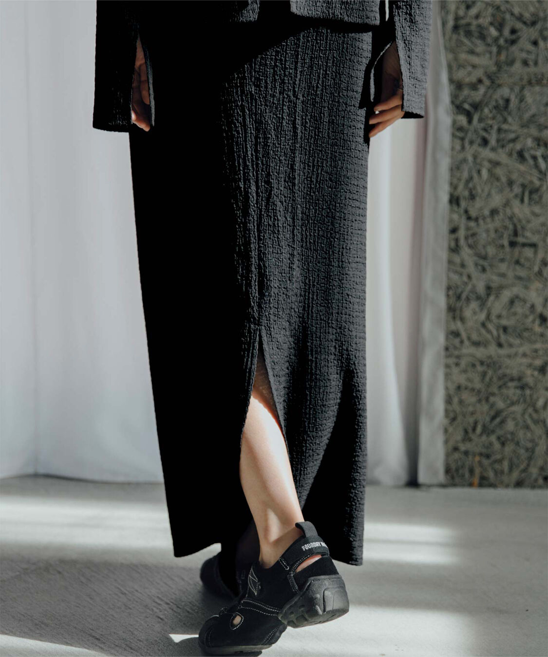 ur's「【黒川翼さんコラボアイテム】前後2wayトップス&times;スカートセットアップ/ラッシュガード」|シャツ・ブラウス|