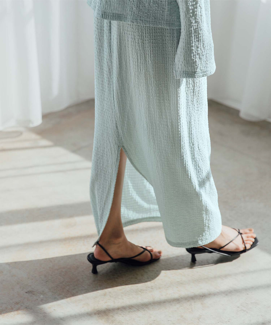 ur's「【黒川翼さんコラボアイテム】前後2wayトップス&times;スカートセットアップ/ラッシュガード」|シャツ・ブラウス|