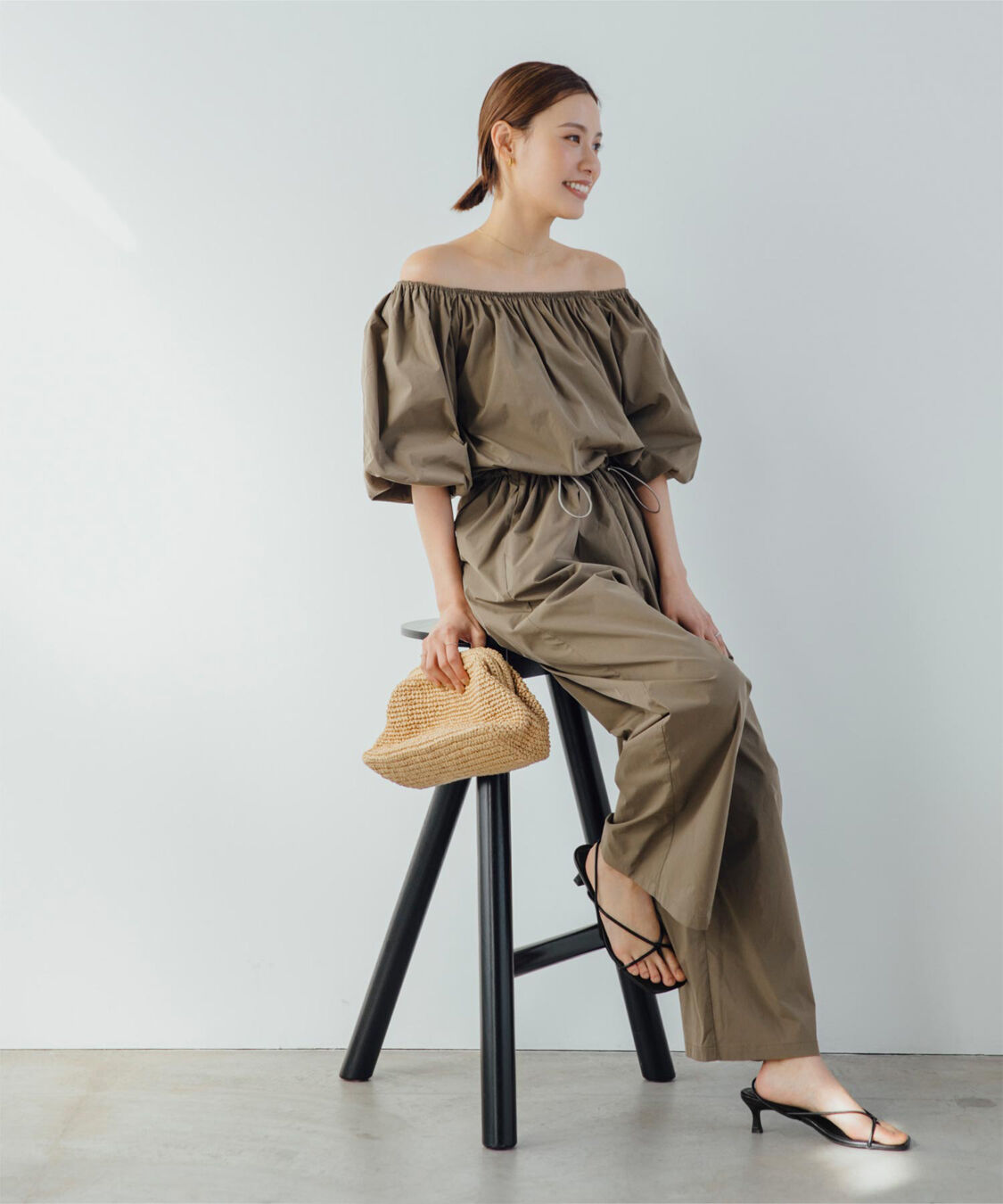 ur's「【黒川翼さんコラボアイテム】バルーンスリーブオールインワン/ラッシュガード」|コンビネゾン|カーキ