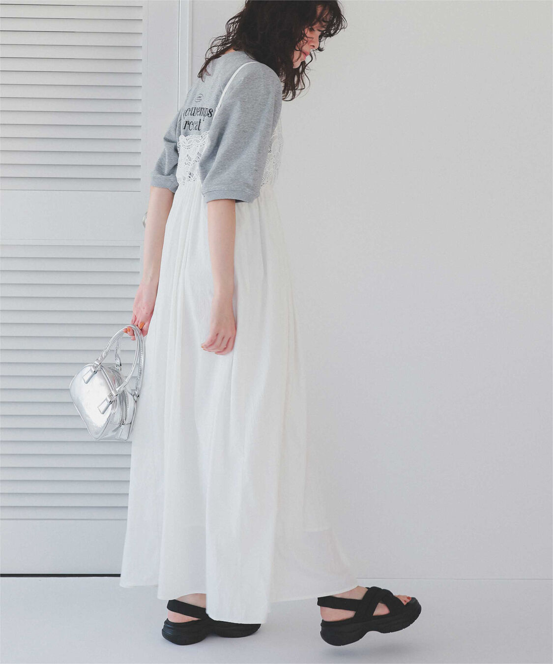 titivate「クロスパデットサンダル」|サンダル|